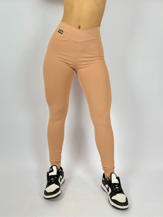 CALÇA LEGGING CÓS V - NUDE (EMPINA BUMBUM)
