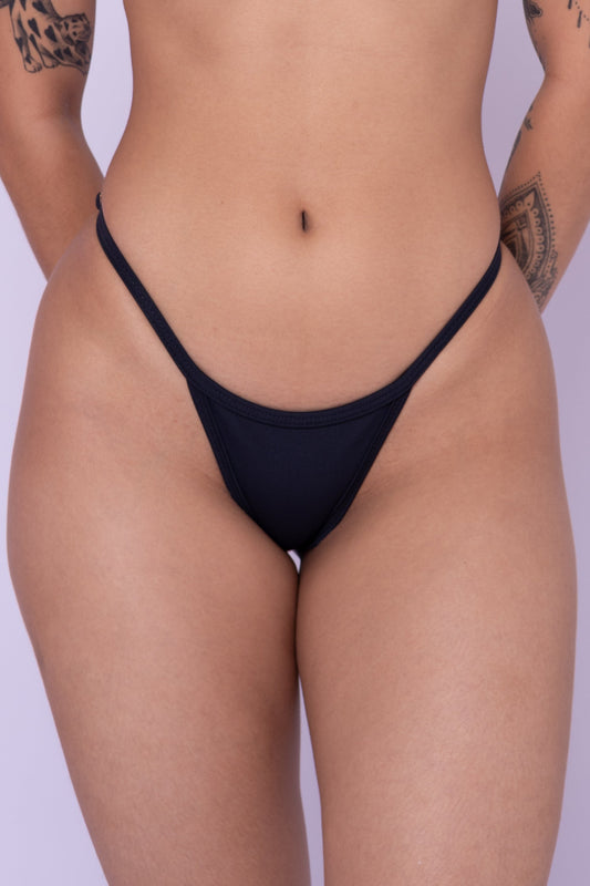 CALCINHA IPANEMA COM REGULAGEM - PRETO