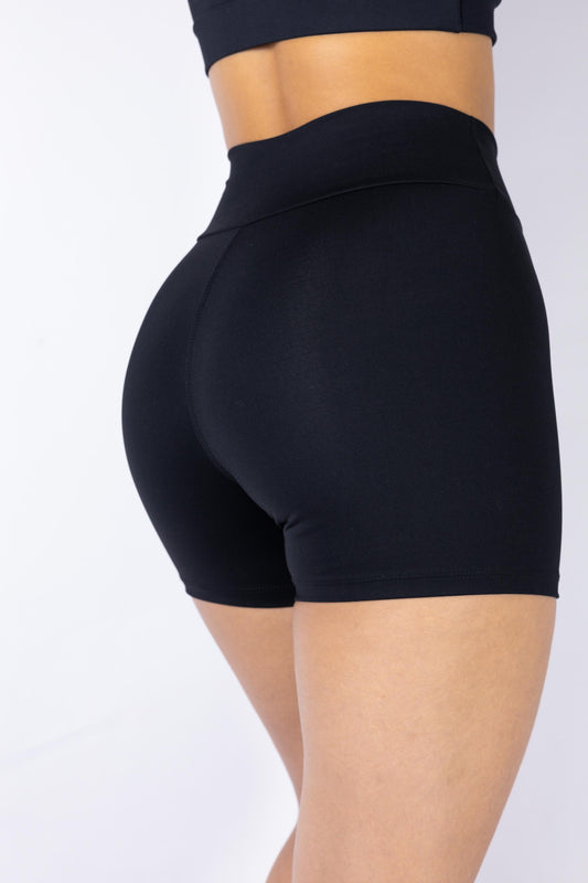 SHORTS BASIC - PRETO